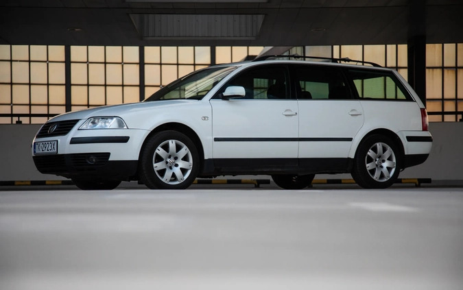 Volkswagen Passat cena 6400 przebieg: 438500, rok produkcji 2003 z Kielce małe 254